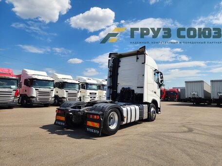 2017 Volvo FH, белый, 6490000 рублей, вид 5