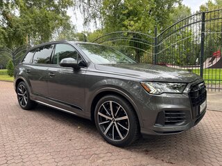 2023 Audi Q7 55 TFSI II (4M) Рестайлинг, серый, 10200000 рублей, вид 3