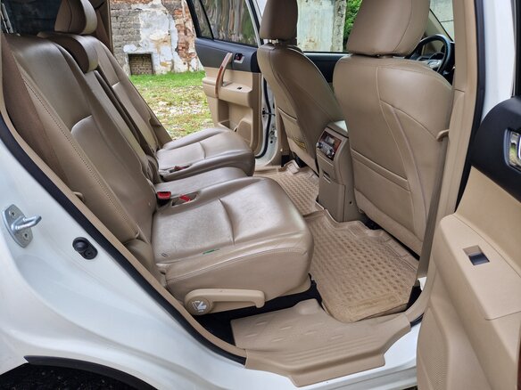 2012 Toyota Highlander II (XU40) Рестайлинг, белый, 2500000 рублей - вид 13