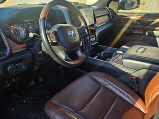 2022 Ram 1500 Crew Cab V, чёрный, 7900000 рублей, вид 4