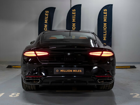 2025 Bentley Continental GT IV, чёрный, 47500000 рублей - вид 8
