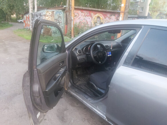 2003 Mazda 3 I (BK), серый, 277000 рублей - вид 7