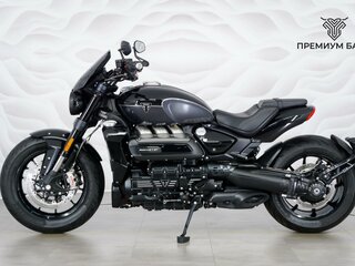 2025 Triumph Rocket III, чёрный, 2649000 рублей, вид 2