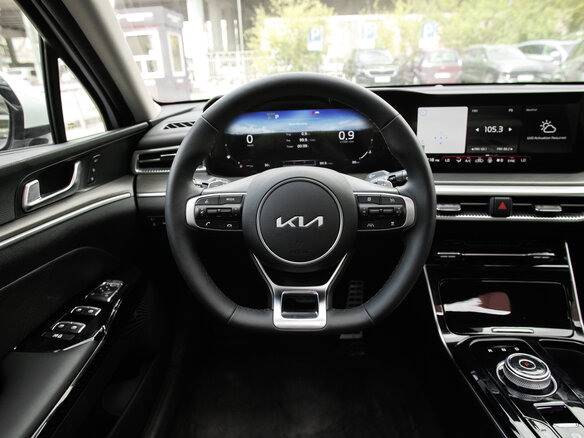 2024 Kia K5 III, белый, 4490000 рублей - вид 18