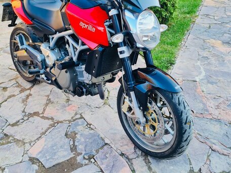 2008 Aprilia Mana 850, красный, 430000 рублей, вид 3