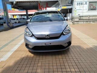 2022 Honda Fit IV, серебристый, 950000 рублей, вид 3