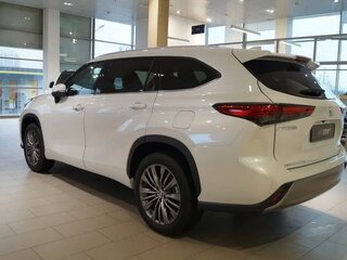 2026 Toyota Highlander IV (XU70), белый, 5400000 рублей, вид 4