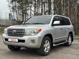 2014 Toyota Land Cruiser 200 Series Рестайлинг 1, серый, 3950000 рублей, вид 5