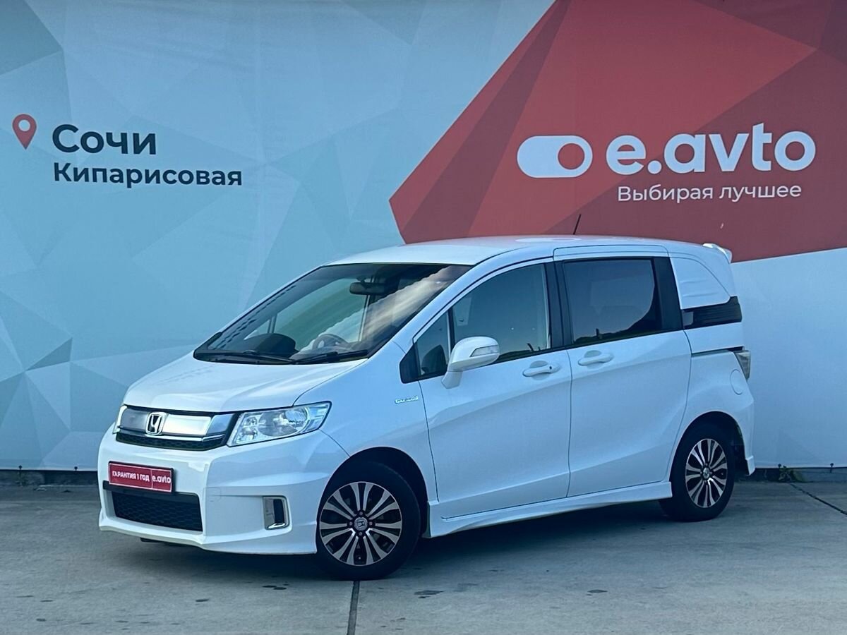 Открыть фотографии: Honda Freed I Рестайлинг