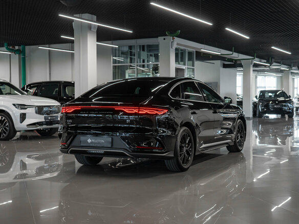 2024 BYD Han DM-i I Рестайлинг 2, чёрный - вид 4