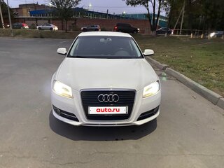 2010 Audi A3 II (8P) Рестайлинг 2, белый, 1050000 рублей, вид 3