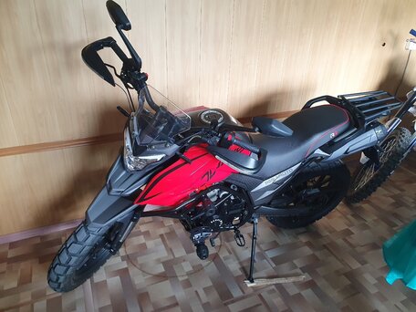 2025 Regulmoto Duke, красный, 200000 рублей, вид 1