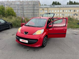 2008 Peugeot 107 I, красный, 250000 рублей, вид 2