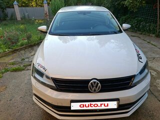 2016 Volkswagen Jetta VI Рестайлинг, белый, 1650000 рублей, вид 1