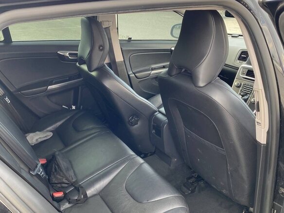 2013 Volvo V60 I, чёрный, 990000 рублей - вид 13