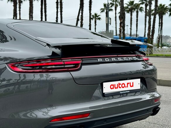 2016 Porsche Panamera Turbo II, серый, 7190000 рублей - вид 13
