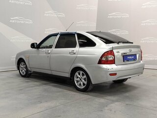2011 Lada (ВАЗ) Priora I, серебристый, 230000 рублей, вид 2