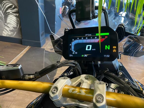 2025 BMW R 1300 GS, чёрный, 3550000 рублей - вид 10