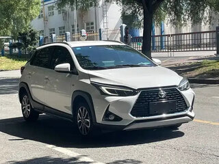 2022 Toyota Yaris L X XP150 Рестайлинг, белый, 1050001 рублей, вид 5