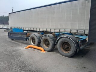 1999 Fruehauf Fruehauf, синий, 650000 рублей, вид 2