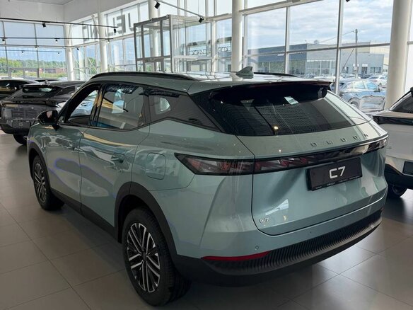 2026 Omoda C7, зелёный, 3099000 рублей - вид 1
