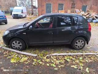 2011 Renault Sandero I, чёрный, 420000 рублей, вид 4