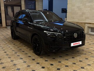 2019 Volkswagen Touareg III, синий, 7100000 рублей, вид 3