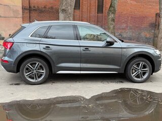 2017 Audi Q5 II (FY), серый, 3490000 рублей, вид 3