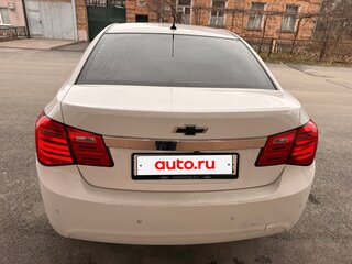 2012 Chevrolet Cruze I Рестайлинг, белый, 800000 рублей, вид 4