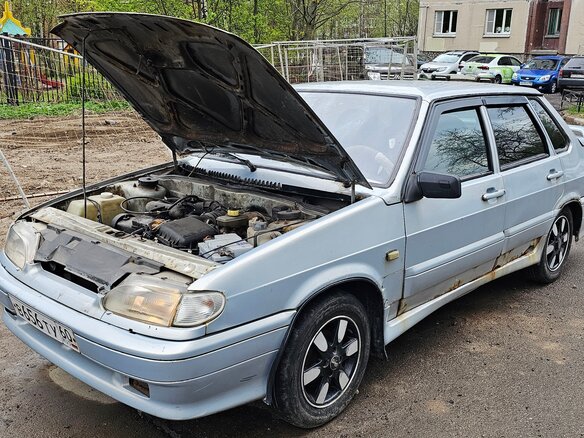 2004 Lada (ВАЗ) 2115, серебристый, 65000 рублей - вид 6