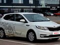 2015 Kia Rio III Рестайлинг, белый, 767000 рублей - вид 1
