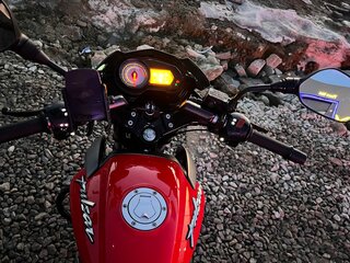 2021 Bajaj Pulsar NS 125, красный, 110000 рублей, вид 4
