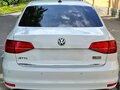 2017 Volkswagen Jetta VI Рестайлинг, белый, 900000 рублей - вид 3