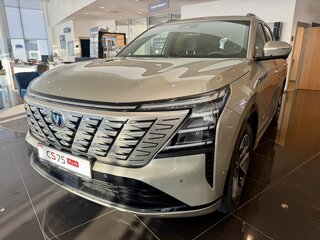 2025 Changan CS75 Plus IV, золотистый, 4339900 рублей, вид 4