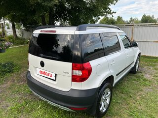 2012 Skoda Yeti I, белый, 740000 рублей, вид 4
