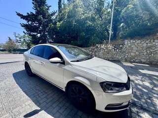2011 Volkswagen Passat B7, белый, 900000 рублей, вид 2