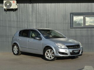 2007 Opel Astra H, серебристый, 629888 рублей, вид 3