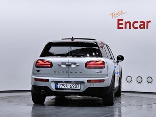 2022 Mini Clubman Cooper II Рестайлинг, белый, 1810000 рублей, вид 4