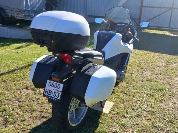 2010 Honda VFR 1200, белый, 950000 рублей - вид 1