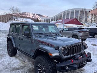 2025 Jeep Wrangler IV (JL) Рестайлинг, серый, 7690000 рублей, вид 1