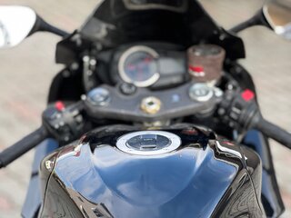 2011 Suzuki GSX-R 600, чёрный, 720000 рублей, вид 1
