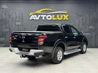 2018 Mitsubishi L200 V, чёрный, 1899000 рублей, вид 2