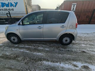 2009 Toyota Passo I (C10), серебристый, 280000 рублей, вид 5