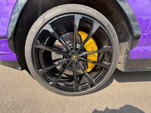 2025 Lamborghini Urus S I Рестайлинг, фиолетовый, 32150000 рублей - вид 14