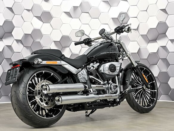 2025 Harley-Davidson Breakout, чёрный, 3199000 рублей - вид 6