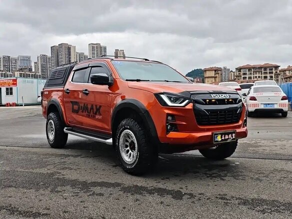 2022 Isuzu D-Max Lingtuo II Рестайлинг, оранжевый, 2470123 рублей