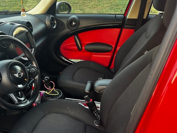 2012 Mini Countryman Cooper I, красный, 1250000 рублей - вид 8