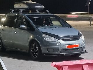 2008 Ford S-MAX I, серебристый, 800000 рублей, вид 3