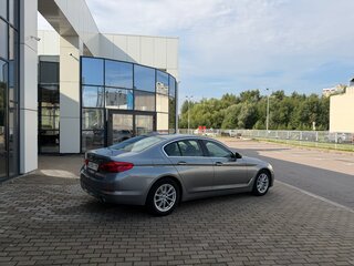 2017 BMW 5 серии 520i VII (G30/G31/G38), серый, 3100000 рублей, вид 5
