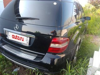 2007 Mercedes-Benz M-Класс 320 II (W164), чёрный, 1000000 рублей, вид 1
